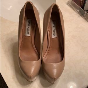 Steve Madden Dejavu Pumps